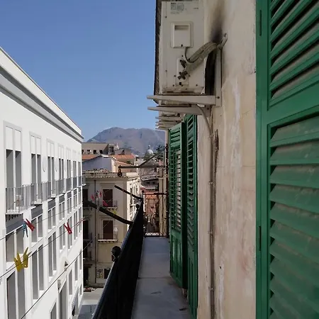 Va Curcati Holiday House Apartment
